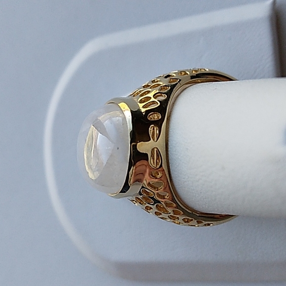YG Moonstone Ring - Picture 3 of 9